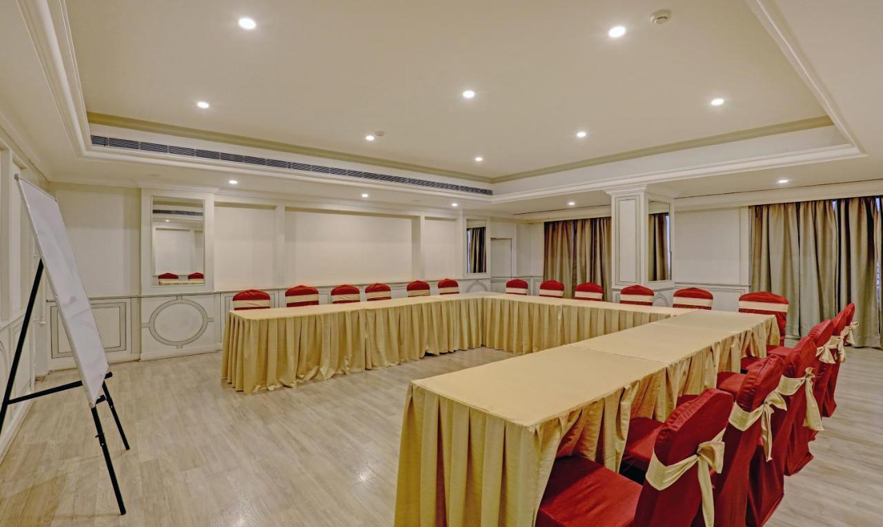 Hotel Itsy By Treebo - Vashistha Hyderabad Exterior foto